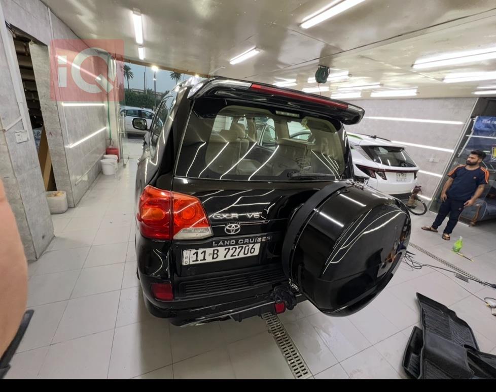 تويوتا لاندكروزر